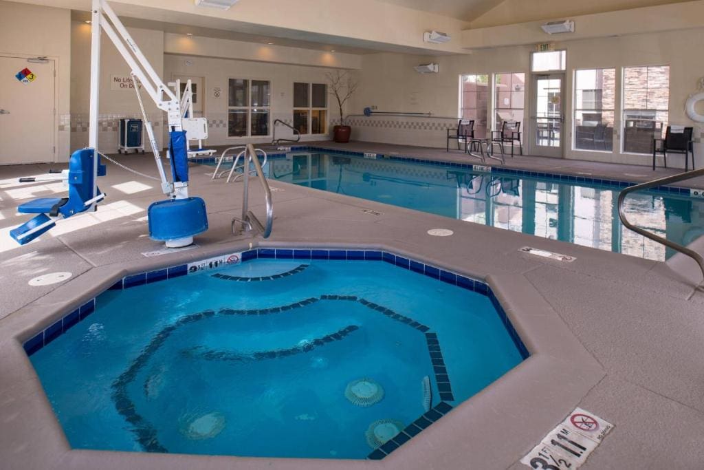Residence Inn by Marriott Pool
